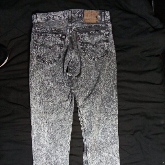 Vintage 80s Levi's 501 Red Tab Button Fly Acid Wash Jeans - Picture 7 of 8